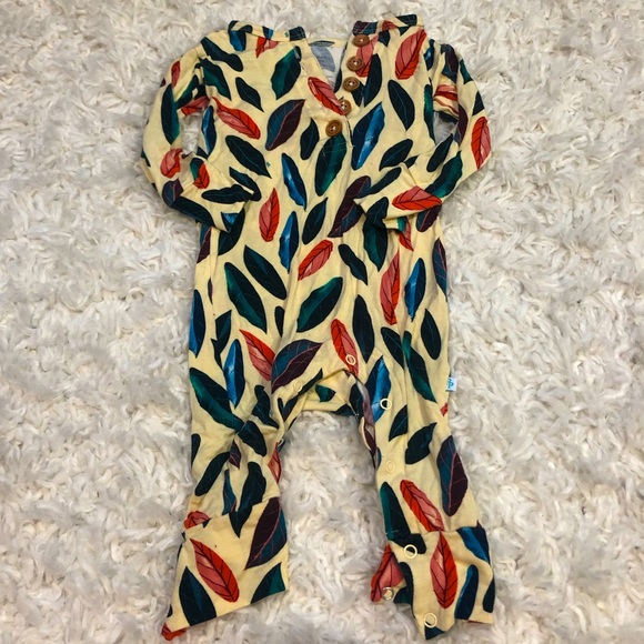 Posh peanut multicoloured bamboo onesie 12-18 month. - Picture 1 of 3